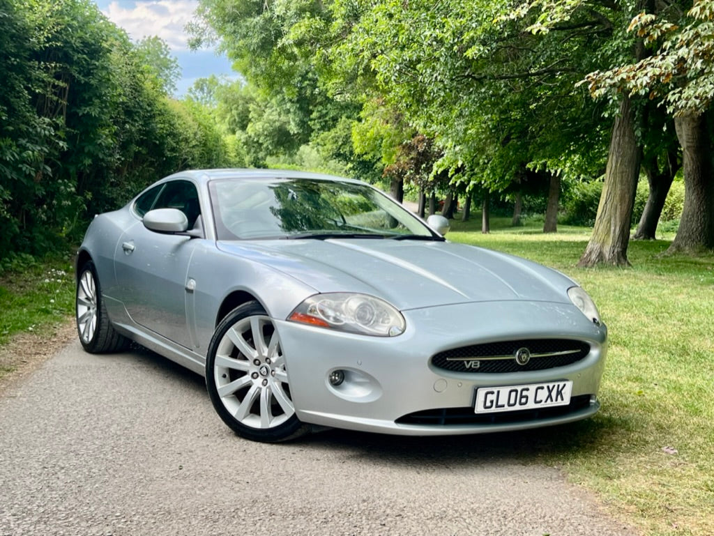Jaguar XK Portfolio
