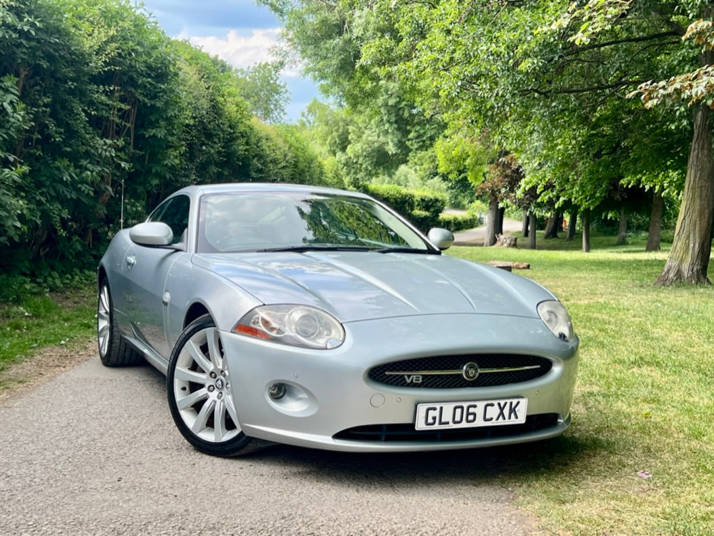 Jaguar XK Portfolio