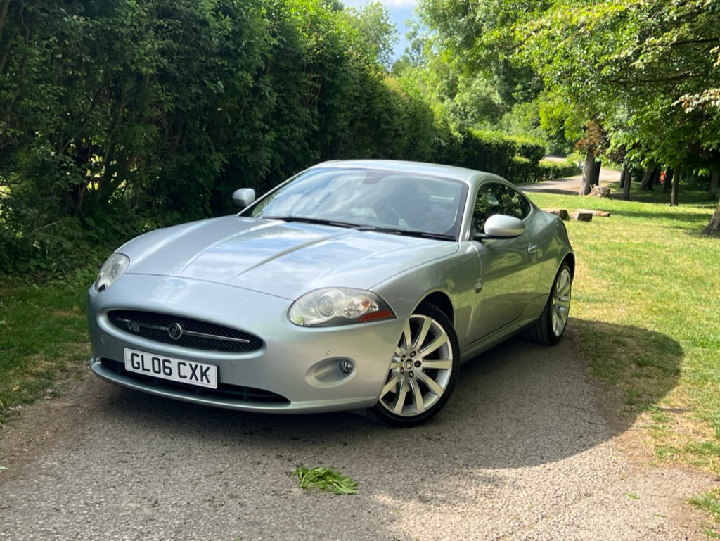 Jaguar XK Portfolio